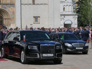 Bukan Mercy, Trump dan Putin Pilih Mobil Buatan Negeri Sendiri Bukan Mercy, Trump dan Putin Pilih Mobil Buatan Negeri Sendiri