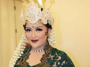 Foto: Kemewahan Pernikahan Putri Tutut Soeharto dari Siraman Hingga Resepsi