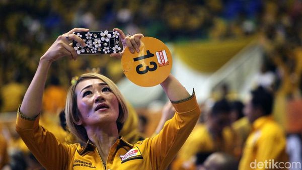Ribuan Orang Hadiri Pembukaan Rakernas Hanura
