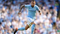 Manchester City melanjutkan dominasinya di 10 besar dengan menempatkan beknya, Nicolas Otamendi di posisi lima. Pemain internasional Argentina ini mendapatkan nilai 90,47 dari CIES atas kontribusinya untuk City, khususnya di lini belakang. (Foto: Laurence Griffiths/Getty Images)