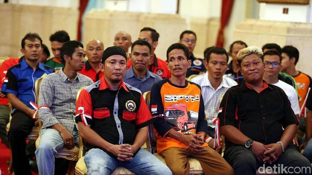 Sopir truk bertemu Presiden Jokowi di Istana, Selasa (8/5/2018)