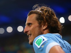Menilik Kisah Diego Forlan