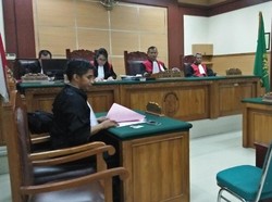 Ependi Pembunuh Istri dan 2 Anak di Tangerang Jalani Sidang Perdana