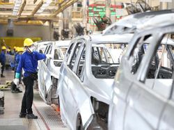 Mengintip Penjualan Mobil China Tahun 2022, Makin Laris?