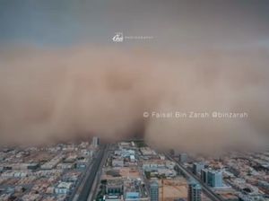 Begini Ngerinya Badai Pasir di Arab Saudi