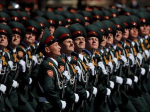 Foto: Militer Rusia di Parade Peringatan Kalahnya Nazi Jerman
