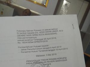 Sekretaris DPRD Setop Gaji Rp 37 Juta ke Koruptor yang Dipenjara Sekretaris DPRD Setop Gaji Rp 37 Juta ke Koruptor yang Dipenjara