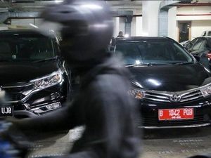 Gubernur Riau Ungkap Banyak Pejabat Kuasai Mobil Dinas yang Bukan Haknya