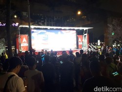 Sempat Unggul di Hitung Cepat, Pendukung Mahathir Tiupkan Terompet