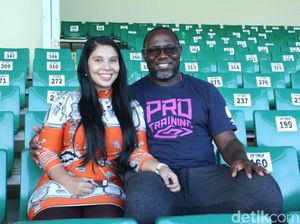 Jacksen F. Tiago Menantikan Anak Kedua