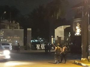 Detik-detik Penanganan Kerusuhan di Mako Brimob Detik-detik Penanganan Kerusuhan di Mako Brimob