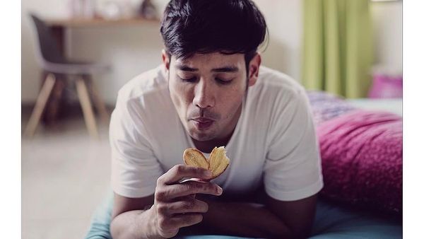 So Sweet! Romantisnya Tarra Budiman dan Gya Saat Makan Bareng