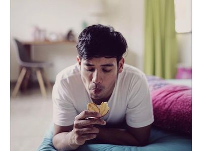 So Sweet! Romantisnya Tarra Budiman dan Gya Saat Makan Bareng