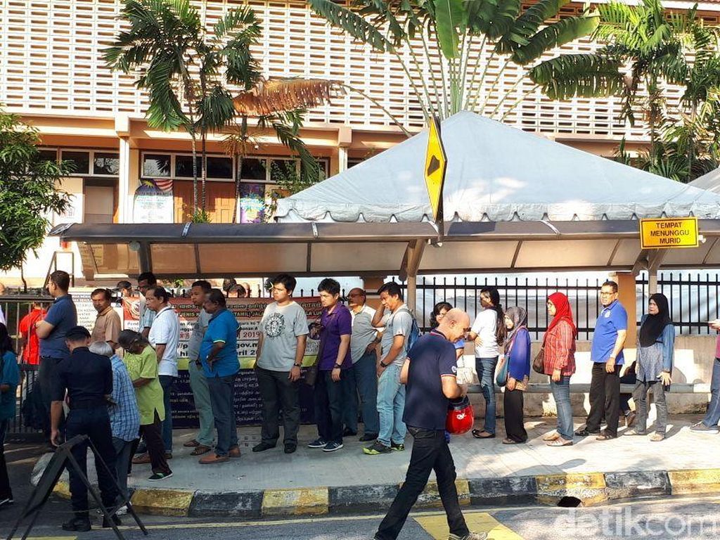 Dari 32 Juta Penduduk, 14,9 Juta Pemilih Ikut Pemilu Malaysia