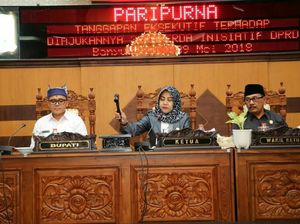 Bupati Anas Dorong Raperda Pertanian Ramah Lingkungan