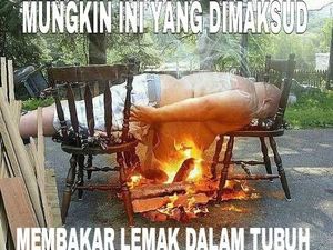 7 Gambar Lucu Usaha Orang-orang Bakar Kalori dan Lemak 7 Gambar Lucu Usaha Orang-orang Bakar Kalori dan Lemak