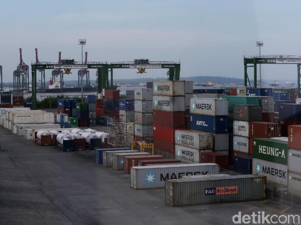 Barang Impor yang bakal Disetop Bertambah Jadi 900 Barang Impor yang bakal Disetop Bertambah Jadi 900