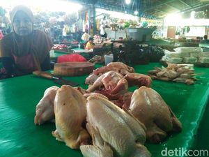 Harga Daging Sapi dan Ayam Masih Tinggi Jelang Puasa