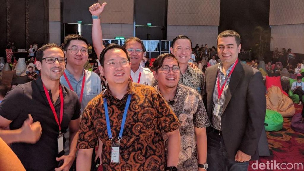 Selfie Startup Indonesia Bernilai Rp 56 Triliun