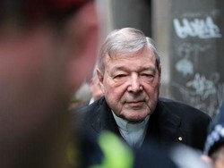 Umat Katolik Diminta Bantu Biaya Pengadilan Kardinal George Pell