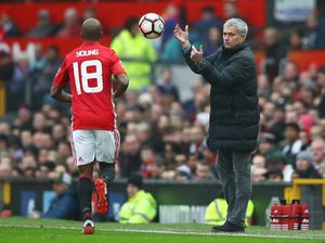 Young Akan Kembali Jadi Bagian Penting MU di Musim Depan