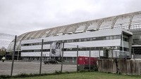 Dengan kapasitas 12.097 tempat duduk, Stade de la Licorne merupakan stadion terkecil di Ligue 1. Stadion itu kandang Amiens. (Foto: Philippe Huguen/AFP)