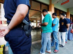 Survei Terbaru Prediksi Koalisi PM Najib Menangi Pemilu Malaysia