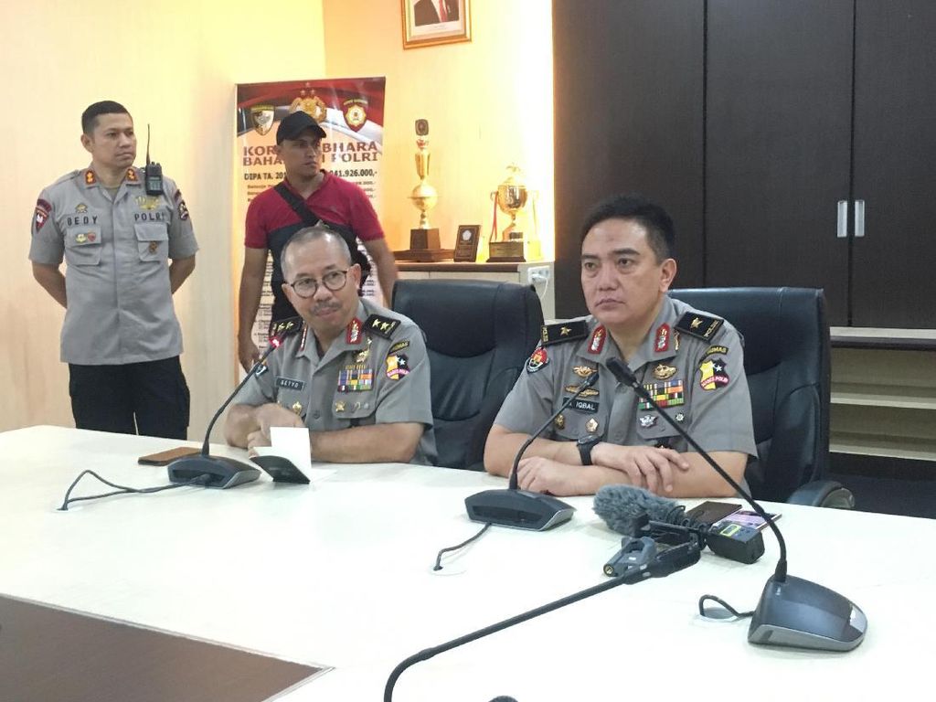 Polri: Kami Tak Pernah Labeli Alquran sebagai Barang Bukti Kejahatan Polri: Kami Tak Pernah Labeli Alquran sebagai Barang Bukti Kejahatan