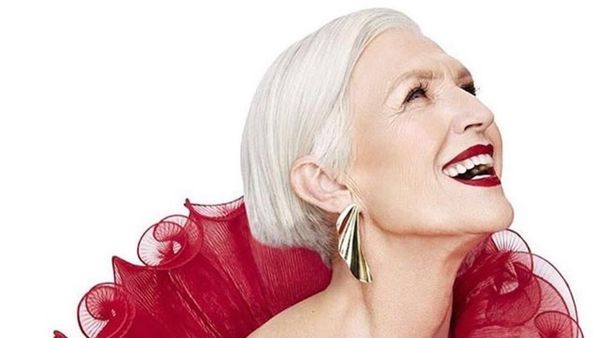 Ini Ibu Elon Musk, Wanita 70 Tahun yang Gayanya Lebih Keren dari Kamu