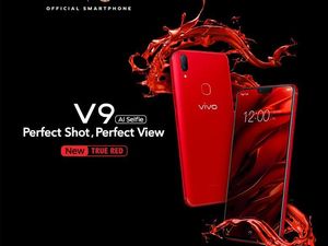Smartphone Stylish Ini Makin Berani dengan Warna Merah