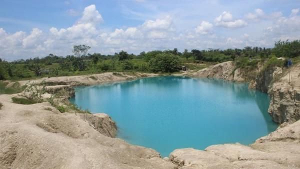 Foto: 5 Danau Biru yang Cantik di Indonesia