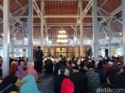 Ribuan Ulama di Bandung Doakan Ramadan dan Pilkada Damai