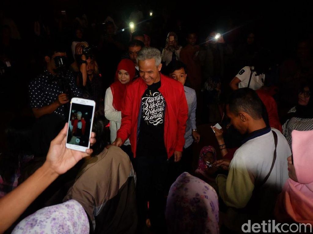 Berita Harian Ganjar pranowo