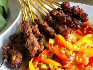 Liburan Ini Enaknya Kulineran Ke Purwakarta, Ada Sate Maranggi hingga Soto Sadang Enak