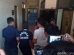 Amarah Pria Bengis Bunuh Ibu dan Aniaya Istri Pakai Cangkul