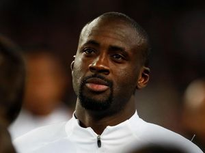 Toure Kecam Sikap Oezil Terkait Muslim Eighur