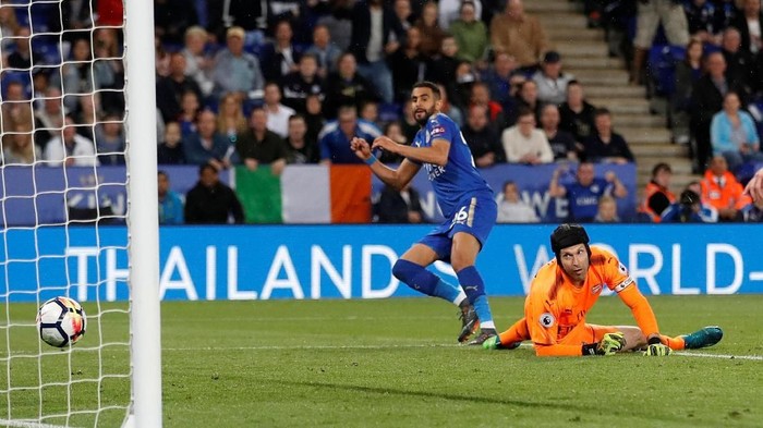 Arsenal Dilibas Leicester 1-3