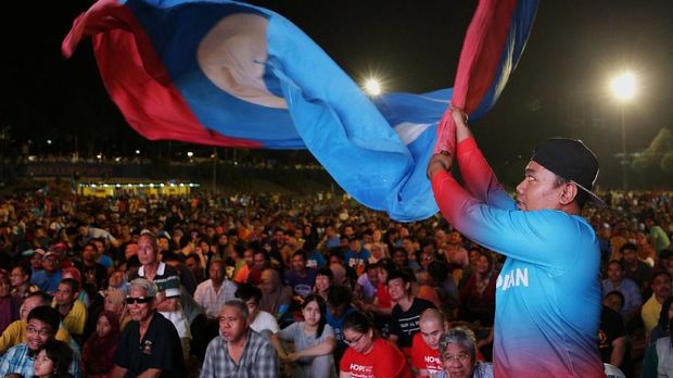 Najib Terima Kekalahan dil Pemilu Malaysia