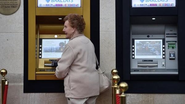 Ada ATM Tertua di Dunia, Seperti Apa Bentuknya?