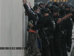 Wakil Ketua DPR Minta Evaluasi Penjagaan Tahanan Teroris Wakil Ketua DPR Minta Evaluasi Penjagaan Tahanan Teroris