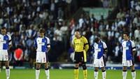 Blackburn Rovers kembali lagi ke Premier League setelah sempat terdegradasi. Blackburn yang dilatih Graeme Souness jadi tim promosi tersukses usai juara Piala Liga Inggris dan lolos ke Piala UEFA plus finis ke-10, setelah sempat terdampar di zona merah bulan Februari. (Alex Livesey/Getty Images)