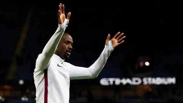 City Melepas Yaya Toure di Etihad