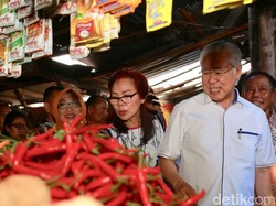 Blusukan di Pasar Banyuwangi, Mendag: Tidak Ada Kenaikan Harga