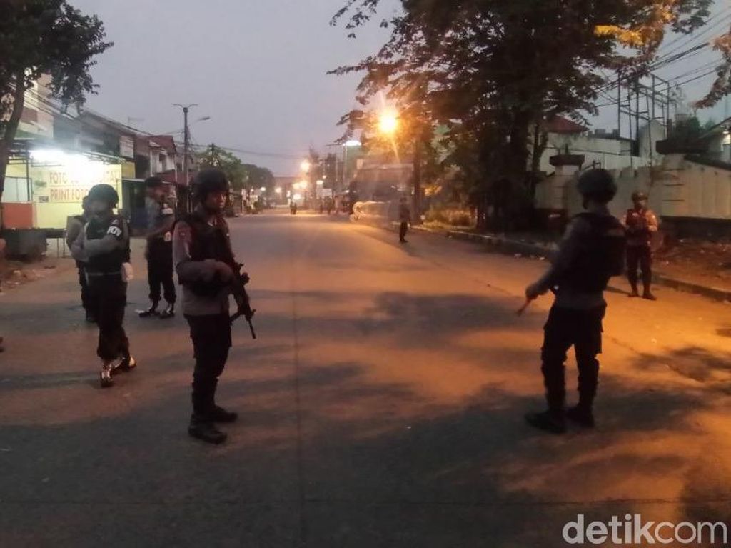 Wakapolri: Ledakan di Mako Brimob karena Sterilisasi Wakapolri: Ledakan di Mako Brimob karena Sterilisasi