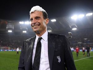 Allegri Tetap Santai Tanggapi Rumor Masa Depannya