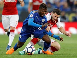 Leicester Ungguli 10 Pemain Arsenal di Babak Pertama