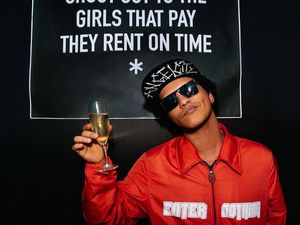 Reaksi Bruno Mars Mengetahui Lagunya Dibatasi KPID Jabar