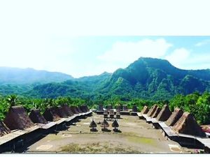 Foto: Kampung Adat di Flores yang Super Cantik