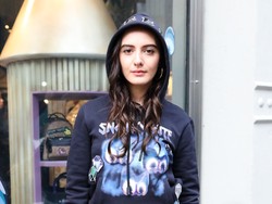 Coach Angkat Sisi Gelap Para Putri Disney di Koleksi Terbaru