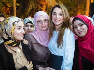 8 Fakta Ratu Rania, Istri Cantik Raja Yordania yang Aktif Membela Palestina